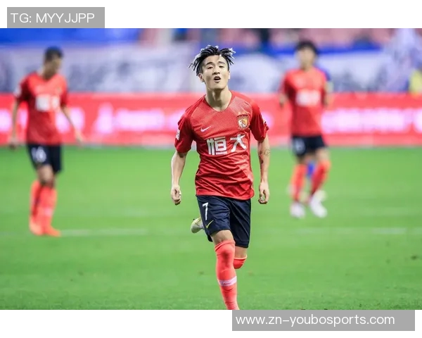 卡纳瓦罗直言韦世豪技术出众但体能不足呼吁加强力量训练 卡纳瓦罗直言韦世豪技术出众但体能不足呼吁加强力量训练