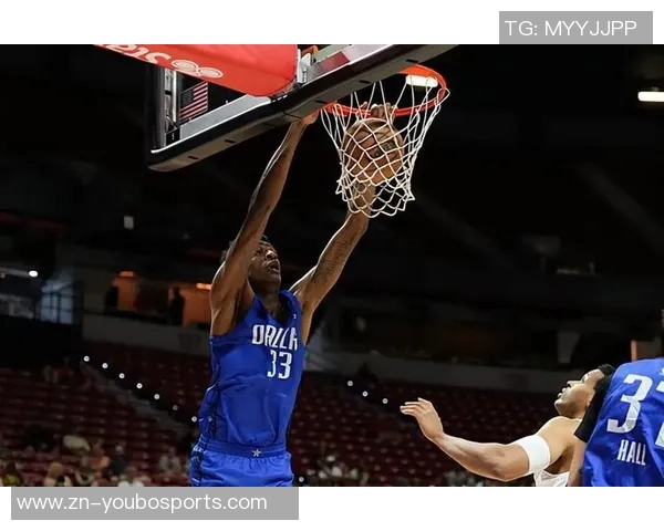 贝弗利称独行侠争冠潜力巨大双中锋阵容提升防守表现 贝弗利称独行侠争冠潜力巨大双中锋阵容提升防守表现