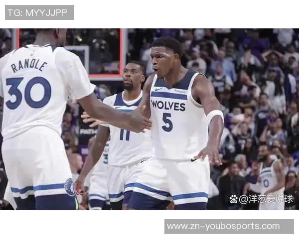 华子康利兰德尔缺席季前赛戈贝尔迪文迪林厄姆领衔首发对阵掘金 华子康利兰德尔缺席季前赛戈贝尔迪文迪林厄姆领衔首发对阵掘金