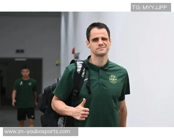 弗兰克赞扬特尔的出色位置感与出色串联能力