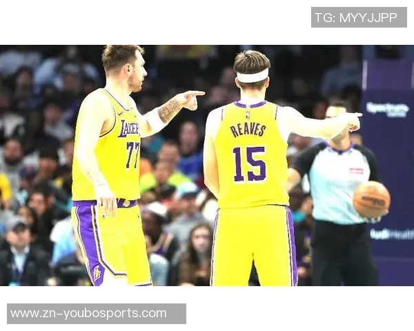 八村塁与艾顿表现差异显著詹姆斯末节防守助球队锁定胜局