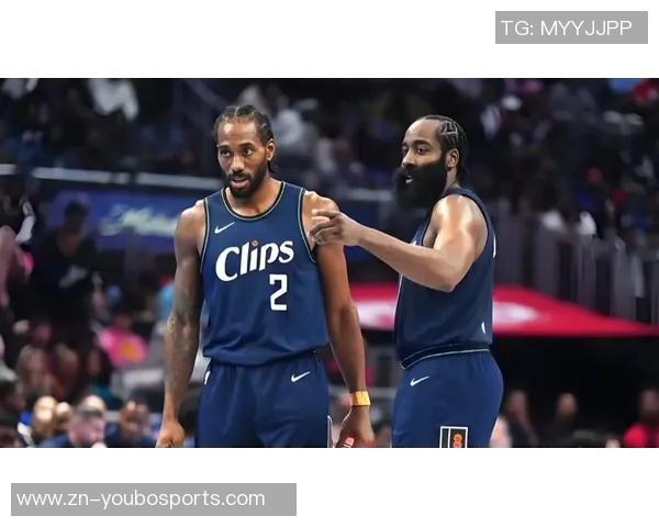 哈登绝杀莱昂纳德瞬间回顾压哨中投险胜的精彩时刻